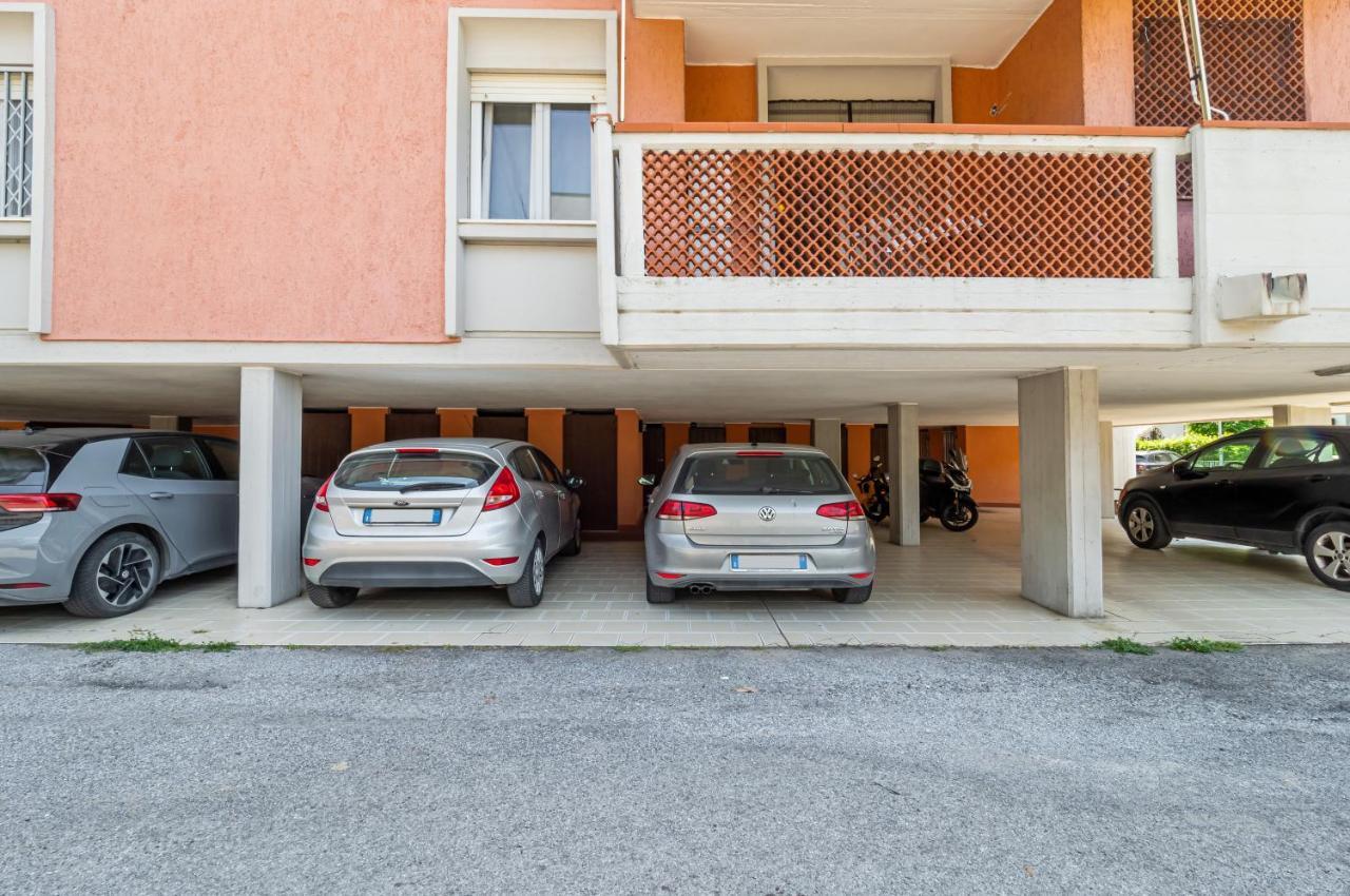 Domus Lucis Apartment Terrace & Private Parking Marinella di Sarzana Buitenkant foto